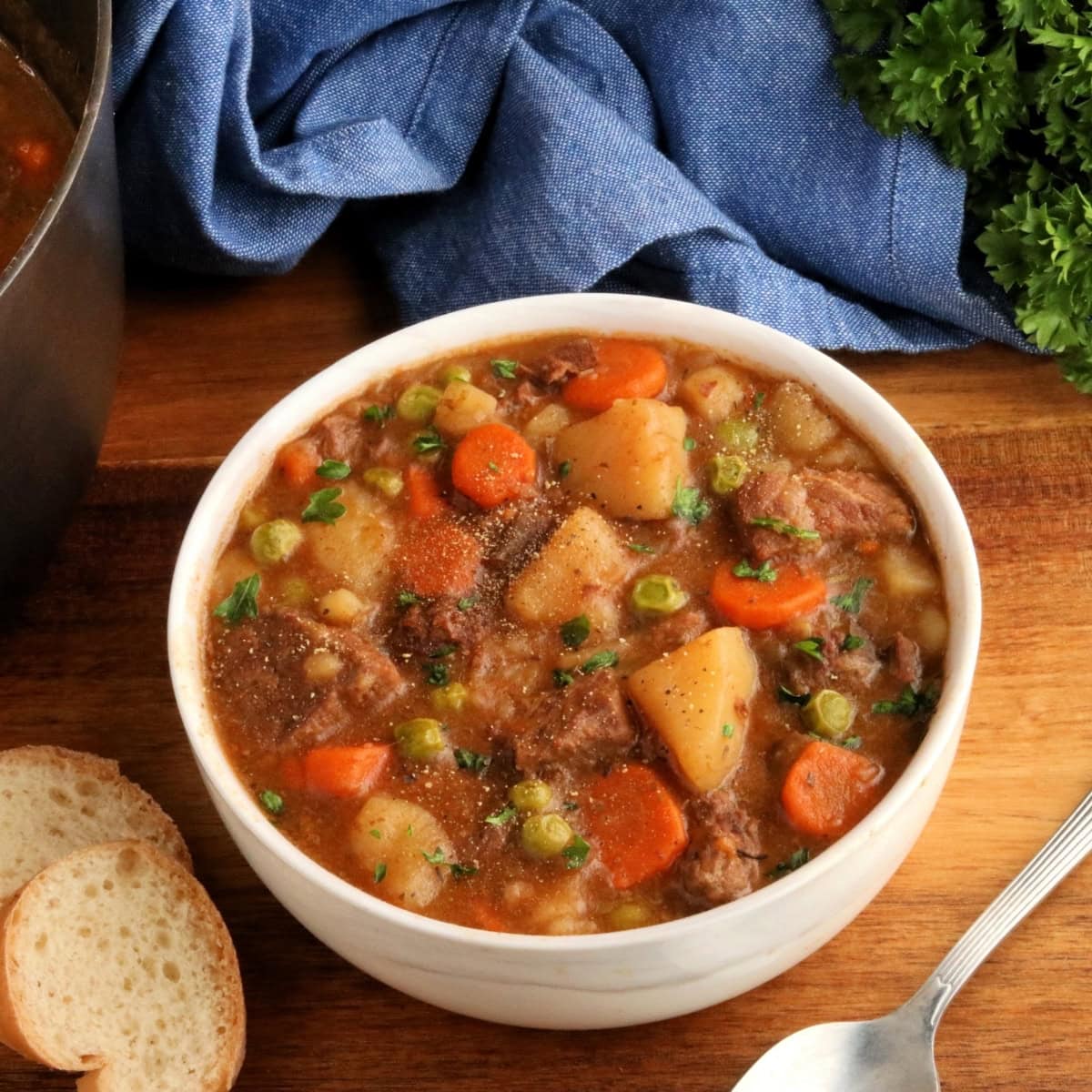 Easy Slow Cooker Beef Stew: Perfect Tender Recipe